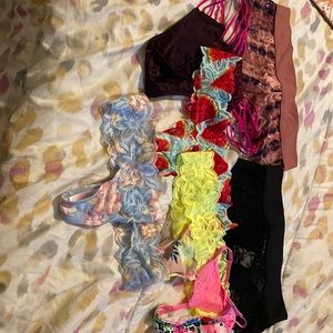 Pink & Victoria Secret Thong underwear. Size XS NWT NEVER WORN 7 in total